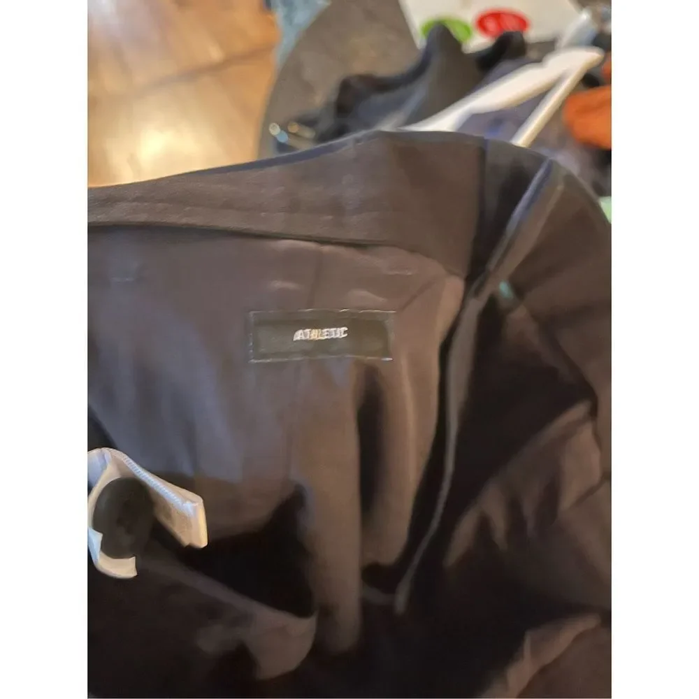 Bonobos excellent stain